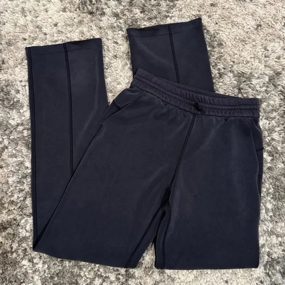 Lululemon Softstreme Black High-Rise Pant Regular Inseam (size 4) - Picture 5 of 14